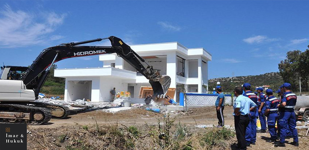 bir aylık süre beklenmeden alınan yıkım kararı